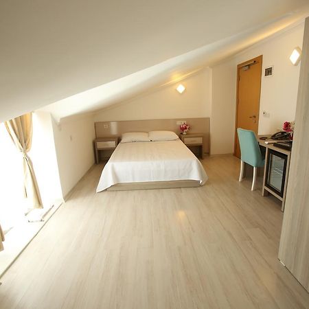 Aria Doria Otel Датча Екстериор снимка