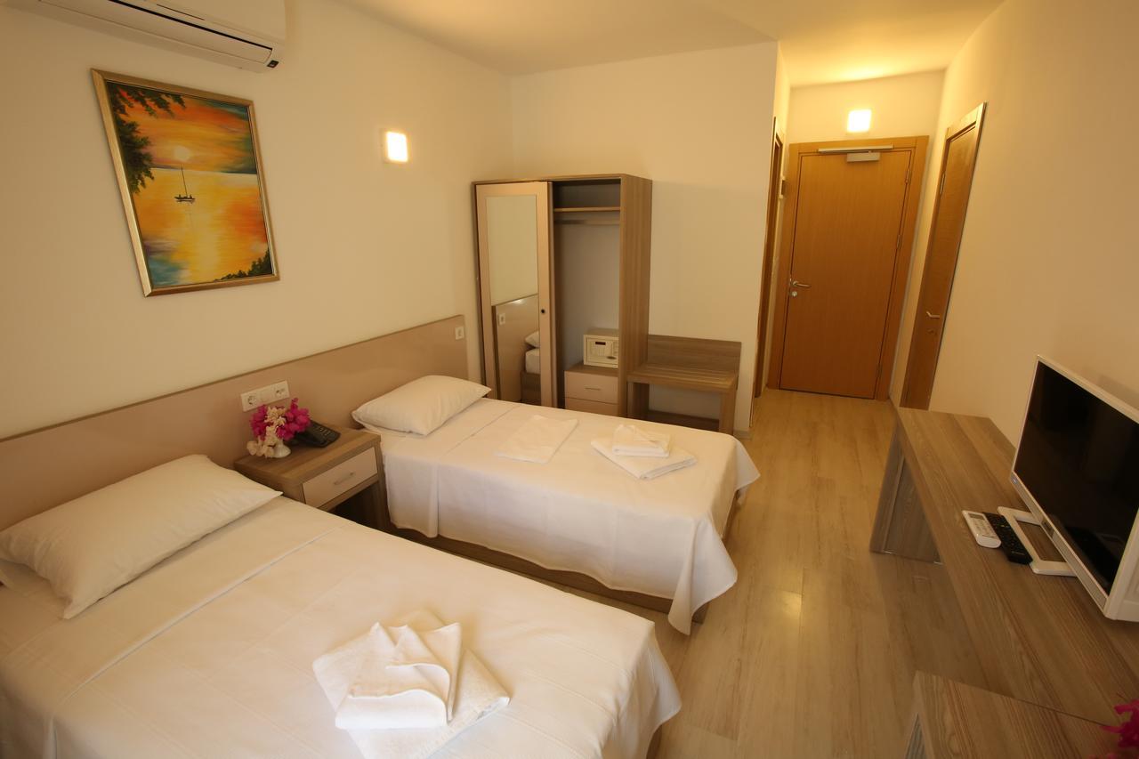 Aria Doria Otel Датча Екстериор снимка